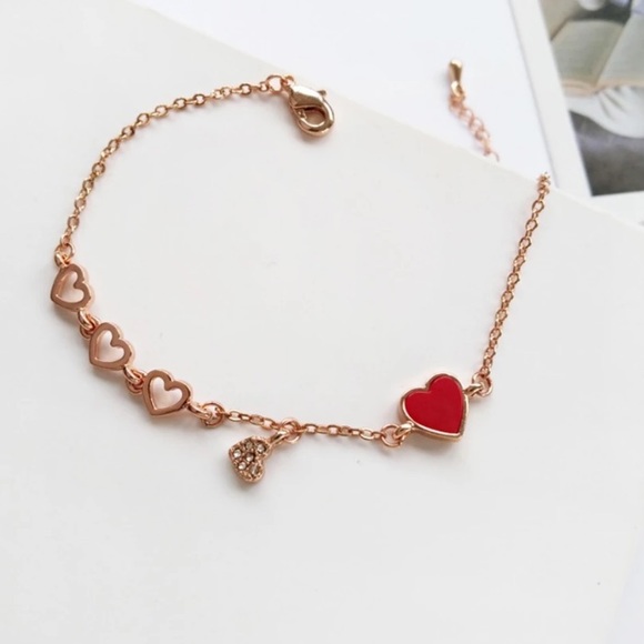 Just In❤️Adorable Red Heart RoseGold Bracelet - Picture 3 of 8